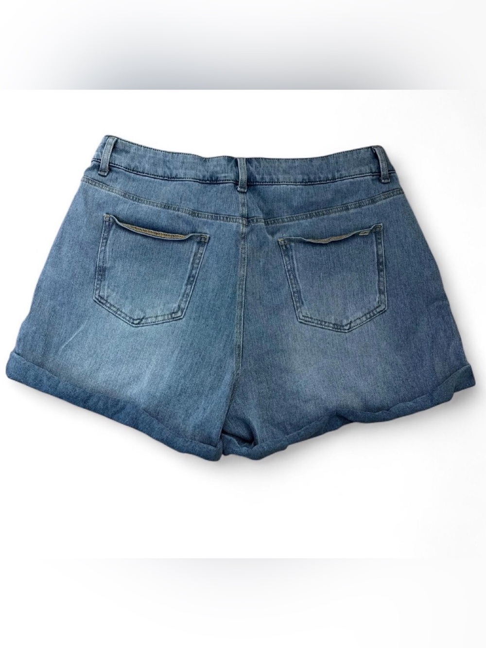 NWOT Halara Highwaisted Classic Blue Denim Women’s Shorts - Picture 2 of 4